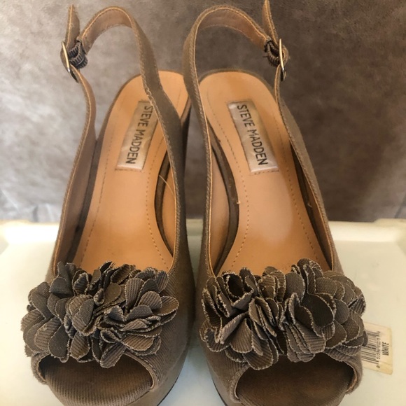 Womens Brown wedges - Picture 1 of 6